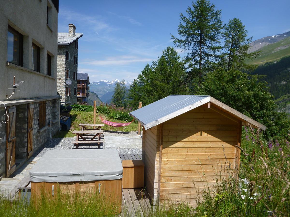 Bed and Breakfast Chalet Les Melezes Tignes Exterior foto