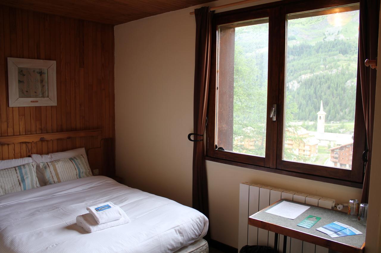 Bed and Breakfast Chalet Les Melezes Tignes Exterior foto